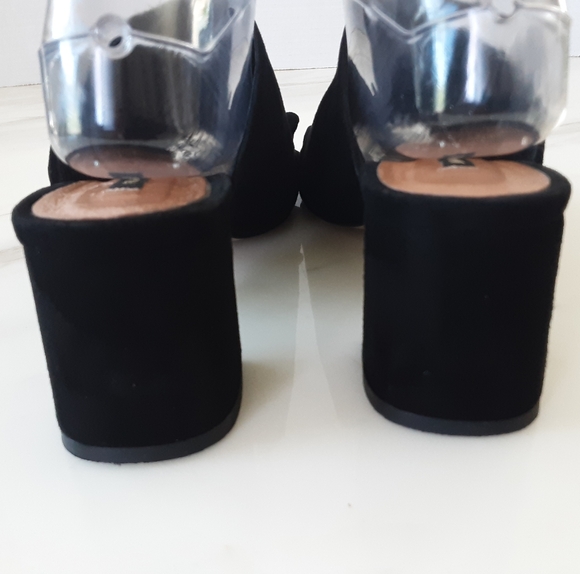 AVA & AIDEN Black Suede Ruffle Block Heel Open Toe Sandal Sz. 9 - Picture 7 of 12